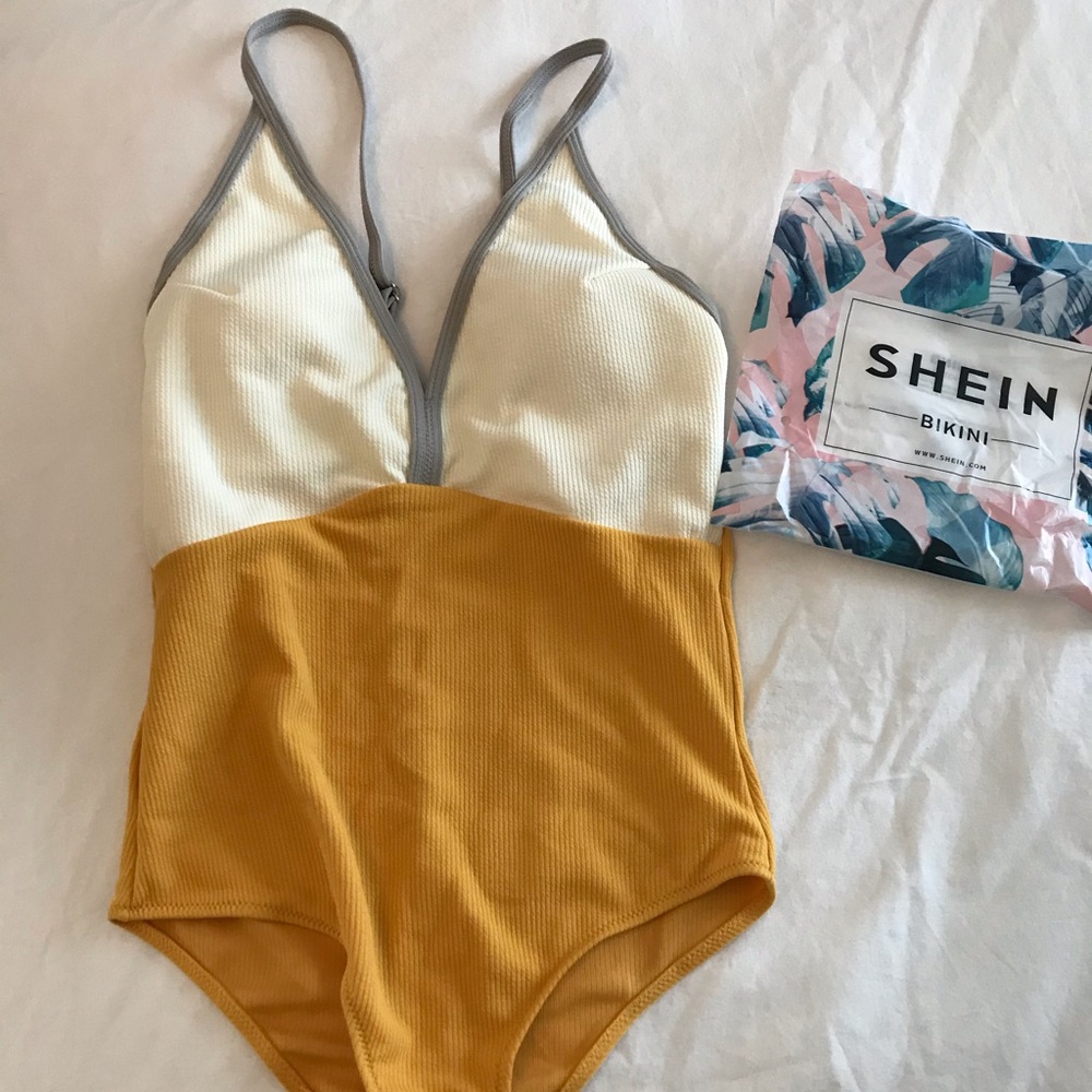 NEW SHEIN One Piece Bathingsuit